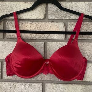 3for$20 bra has underwire 36C